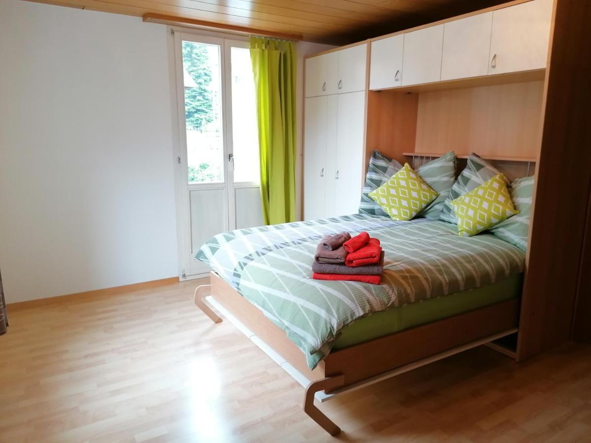 Apartamento Elliotts Bed & Bar Lungern Exterior foto